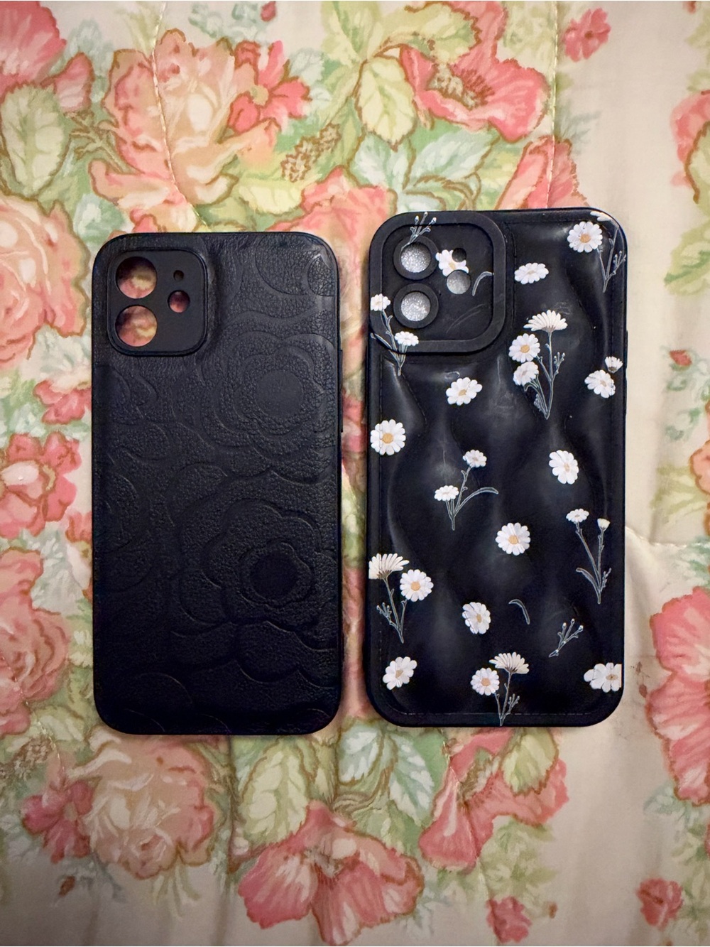 Black Floral Daisy Phone Case - Brand Unknown
